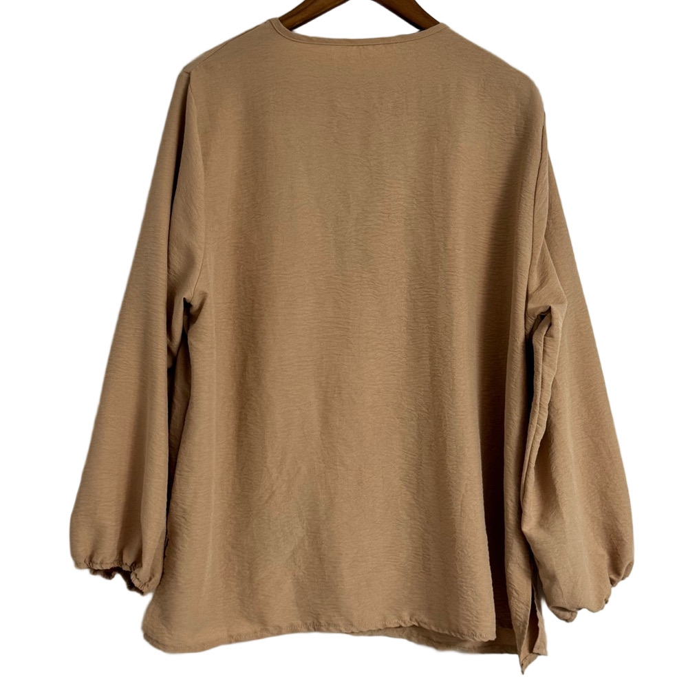 SHEIN Tan Blouse with Floral Embroidery 3XL - Picture 2 of 5
